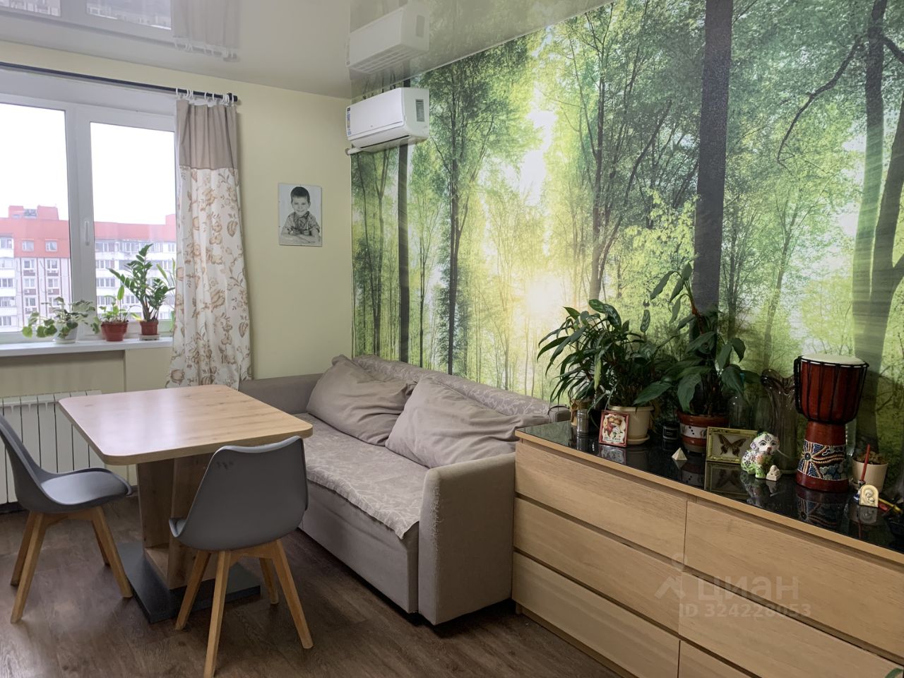 Продажа 3-комн квартиры на вторичном рынке улица Генерала Кузнецова, 17