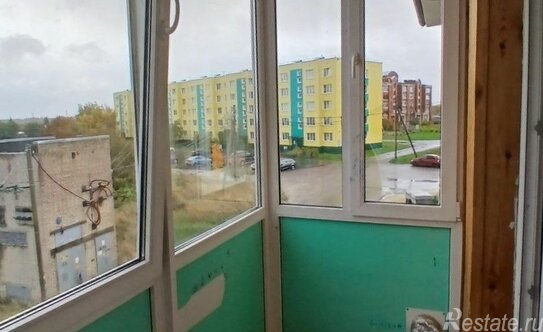 Продажа 1-комн квартиры на вторичном рынке Гостилицы, ул Центральная,  д. 5А