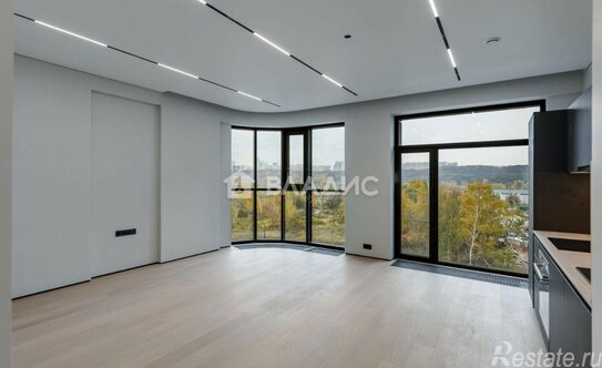 Продажа 3-комн квартиры на вторичном рынке улица Нижние Мнёвники,  д. 16 к6