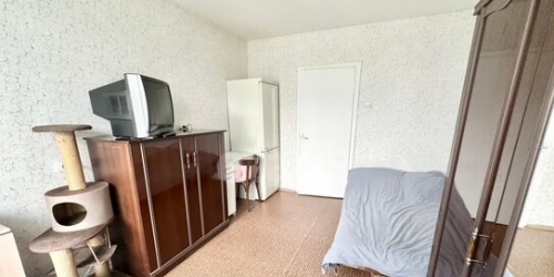 2-комн квартира Большевиков пр-кт,  д. 30,  к. 4