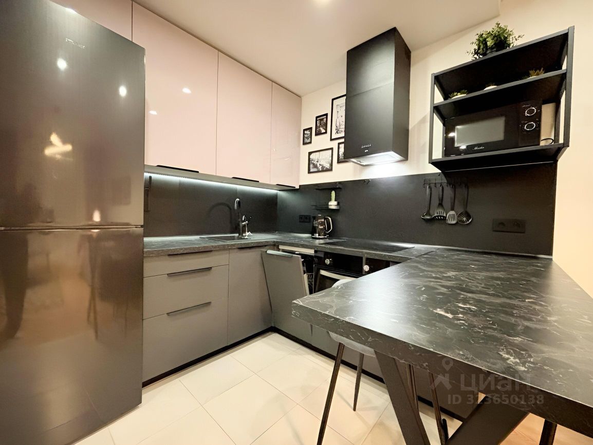 Аренда 2-комн квартиры на вторичном рынке Амурская улица, 2Ак3