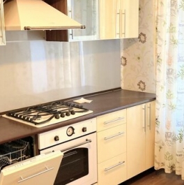 Продажа 2-комн квартиры на вторичном рынке 13-я линия,  д. 36