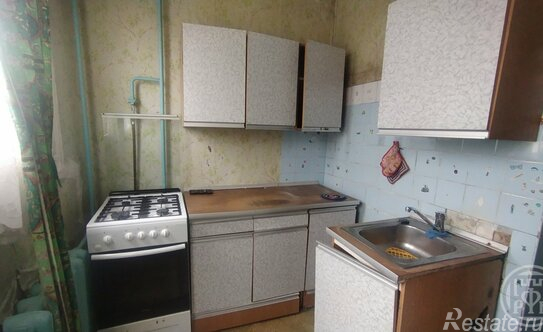 Продажа 1-комн квартиры на вторичном рынке Красное Село г, Спирина ул,  д. 2,  к. 5