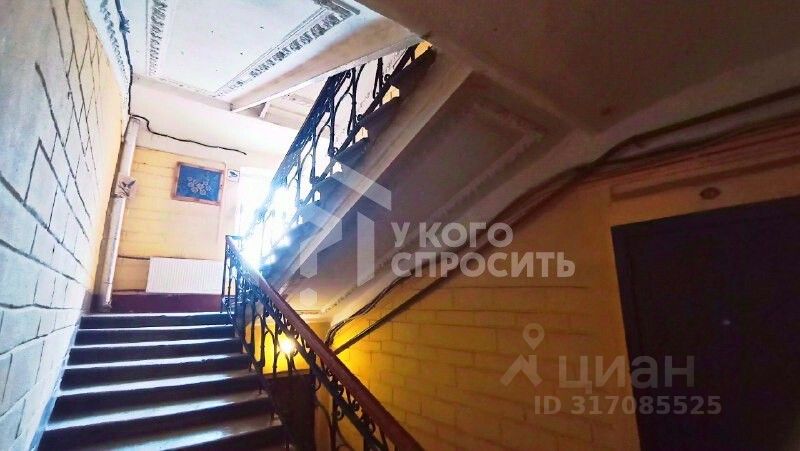 Продажа 2-комн квартиры на вторичном рынке набережная Обводного Канала, 42