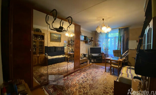 Продажа 2-комн квартиры на вторичном рынке улица Уткина,  д. 41А