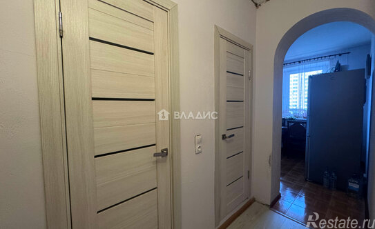 Продажа 1-комн квартиры на вторичном рынке Ангарская улица,  д. 6