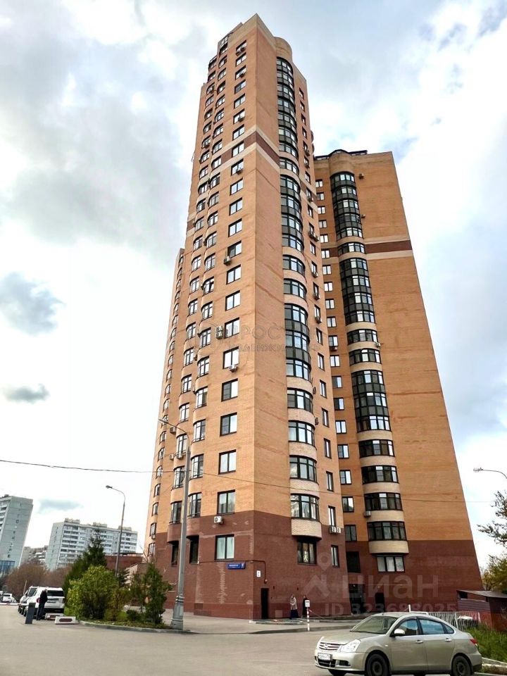 Продажа 3-комн квартиры на вторичном рынке Нежинская улица, 8К1
