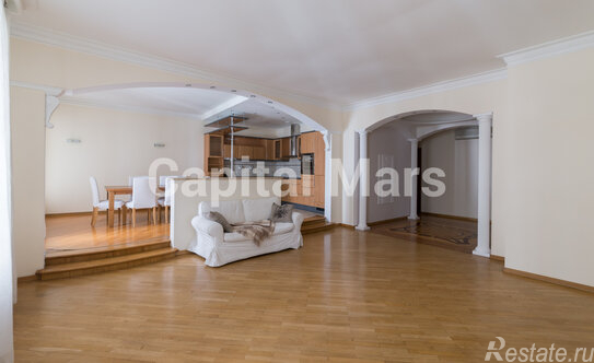 Аренда 3-комн квартиры на вторичном рынке Сеченовский переулок,  д. 5