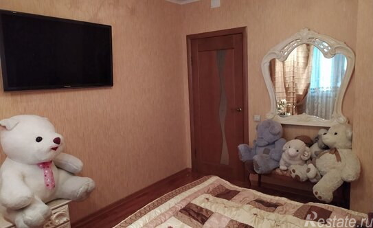 Аренда 2-комн квартиры на вторичном рынке Новгородская улица,  д. 37