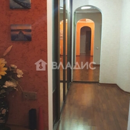 Продажа 5-комн квартиры на вторичном рынке Жуковский, ул Грищенко,  д. 4