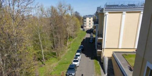 3-комн квартира Петергоф г, Конно-Гренадерская ул,  д. 7