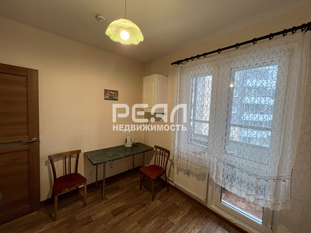 Продажа 1-комн квартиры на вторичном рынке улица Корнея Чуковского, 3к1