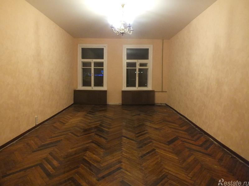 Продажа комнаты Мытнинская,  д. 4