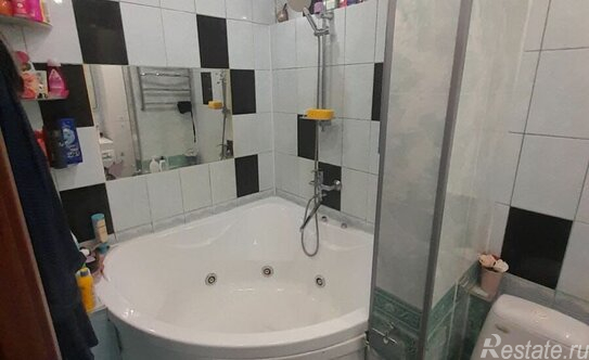 Продажа 2-комн квартиры на вторичном рынке Тихорецкий проспект,  д. 33 к2