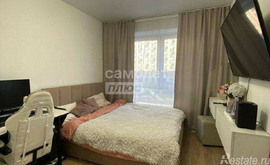 Продажа 2-комн квартиры на вторичном рынке посёлок Ухтомского, улица 8 Марта