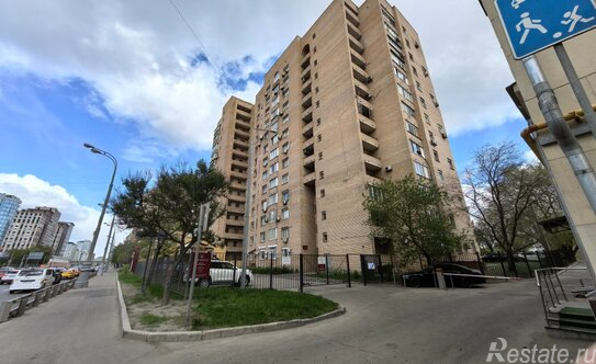 Продажа 1-комн квартиры на вторичном рынке Беговая улица,  д. 26