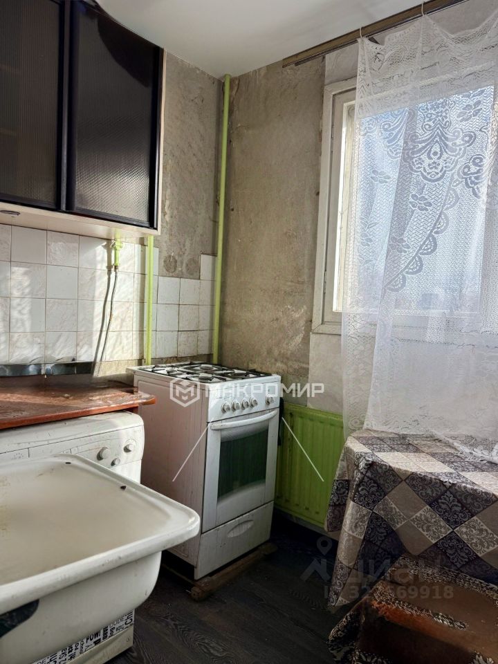 Продажа комнаты улица Летчика Пилютова, 23
