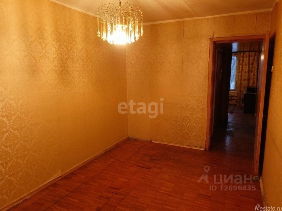 Продажа 3-комн квартиры на вторичном рынке Полимерная улица,  д. 5