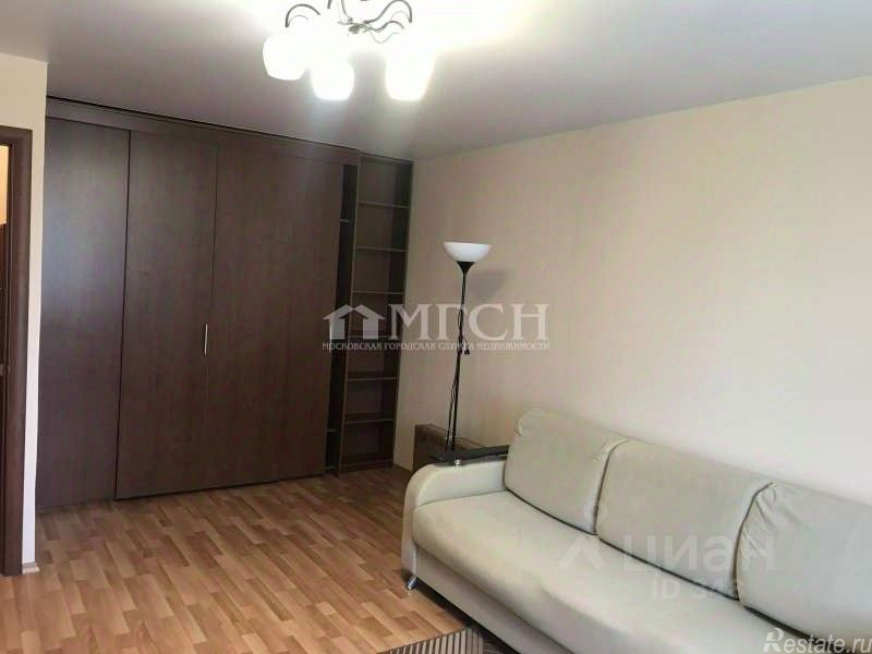 Продажа 1-комн квартиры на вторичном рынке Талдомская улица,  д. 13