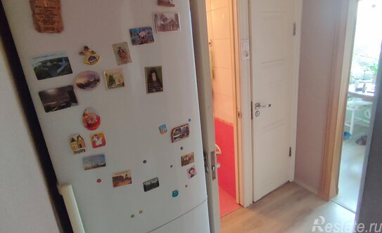 Продажа 2-комн квартиры на вторичном рынке Каспийская улица,  д. 10