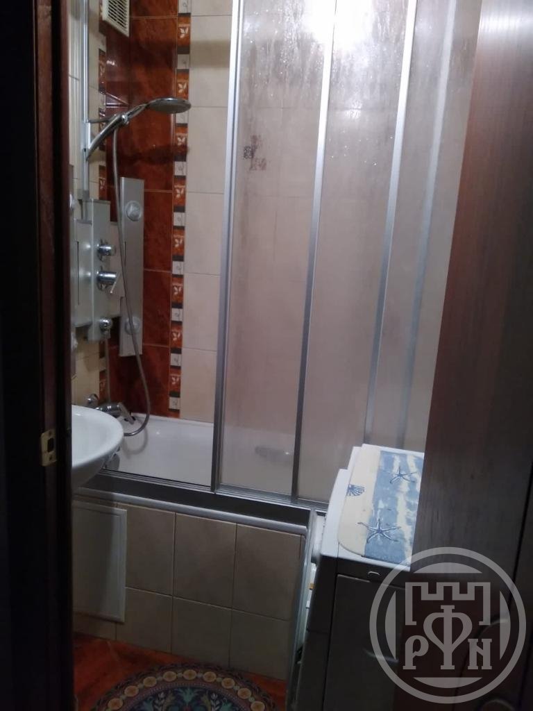 Продажа 3-комн квартиры на вторичном рынке Всеволожск г., Вокка ул. ,  д. 3