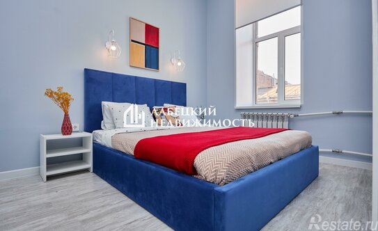 Продажа 6-комн квартиры на вторичном рынке улица Жуковского,  д. 7-9