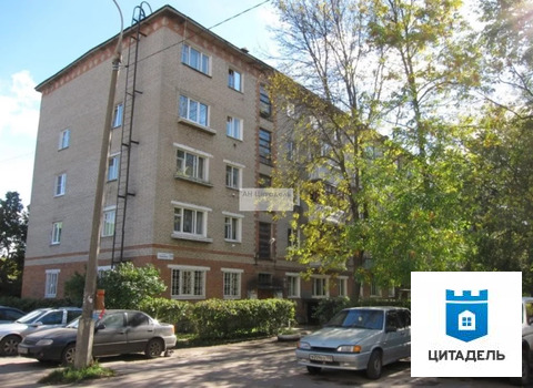 Продажа 1-комн квартиры на вторичном рынке Клин, ул. Крюкова,  д. 11