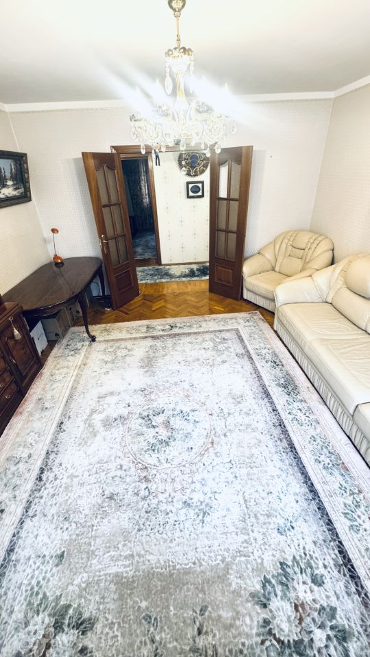 Продажа 3-комн квартиры на вторичном рынке Оршанская улица, 9