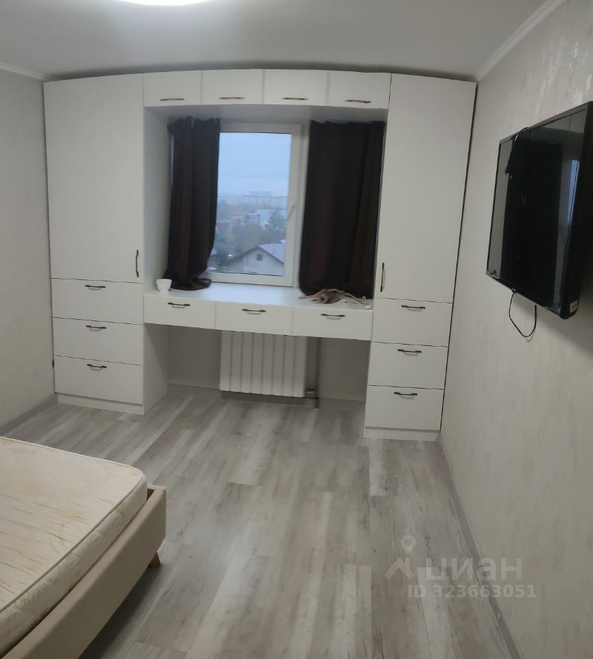 Аренда 2-комн квартиры на вторичном рынке Андреевка пгт, улица Староандреевская, 43к3