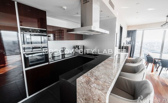 Продажа 3-комн квартиры на вторичном рынке Красногвардейский 1-й проезд,  д. 21 с2