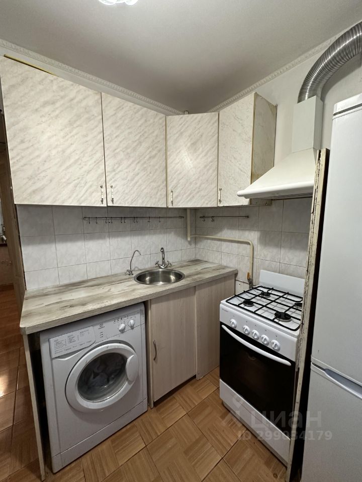 Продажа 3-комн квартиры на вторичном рынке Витебский проспект, 49к1