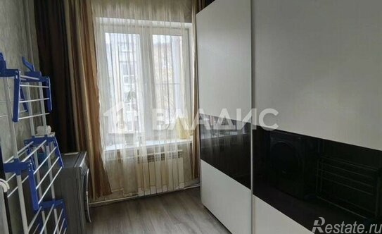 Продажа 3-комн квартиры на вторичном рынке Коломна, Окский пр-кт,  д. 11