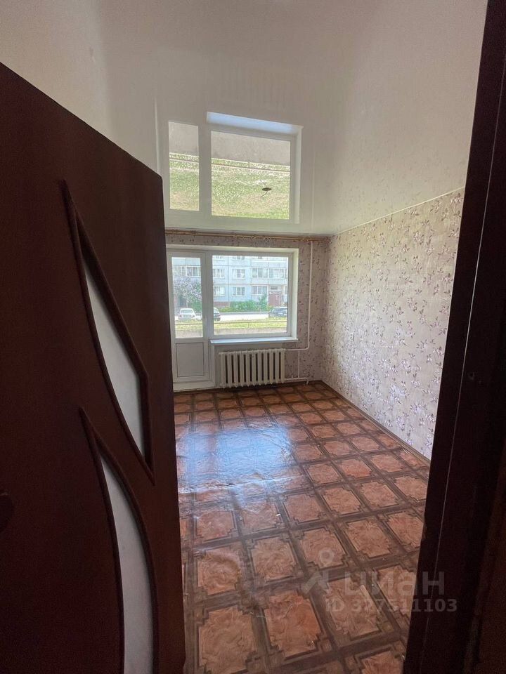 Продажа 2-комн квартиры на вторичном рынке Тосно г., проспект Ленина, 39