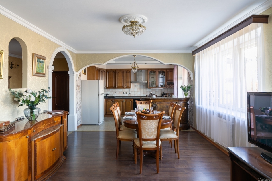 Продажа 4-комн квартиры на вторичном рынке Орбели ул,  д. 19