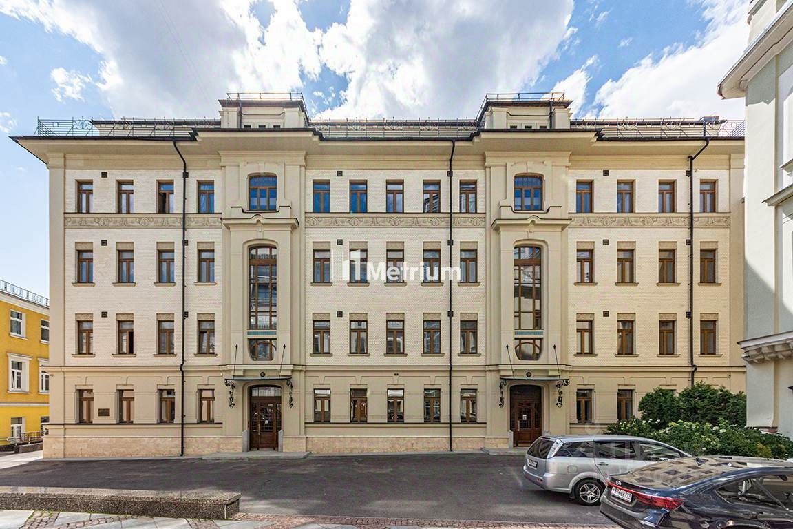 Продажа 6-комн квартиры на вторичном рынке Вознесенский переулок, 11С3