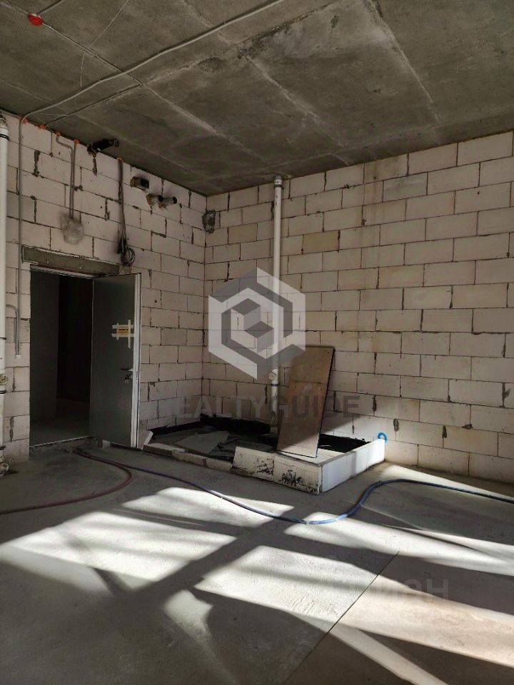 Продажа 1-комн квартиры на вторичном рынке проезд Досфлота, 12