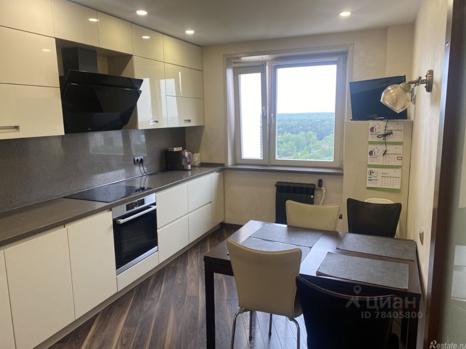 Аренда 3-комн квартиры на вторичном рынке Бобруйская улица,  д. 12