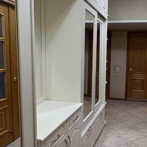 2-комн квартира улица Чечулина,  д. 14