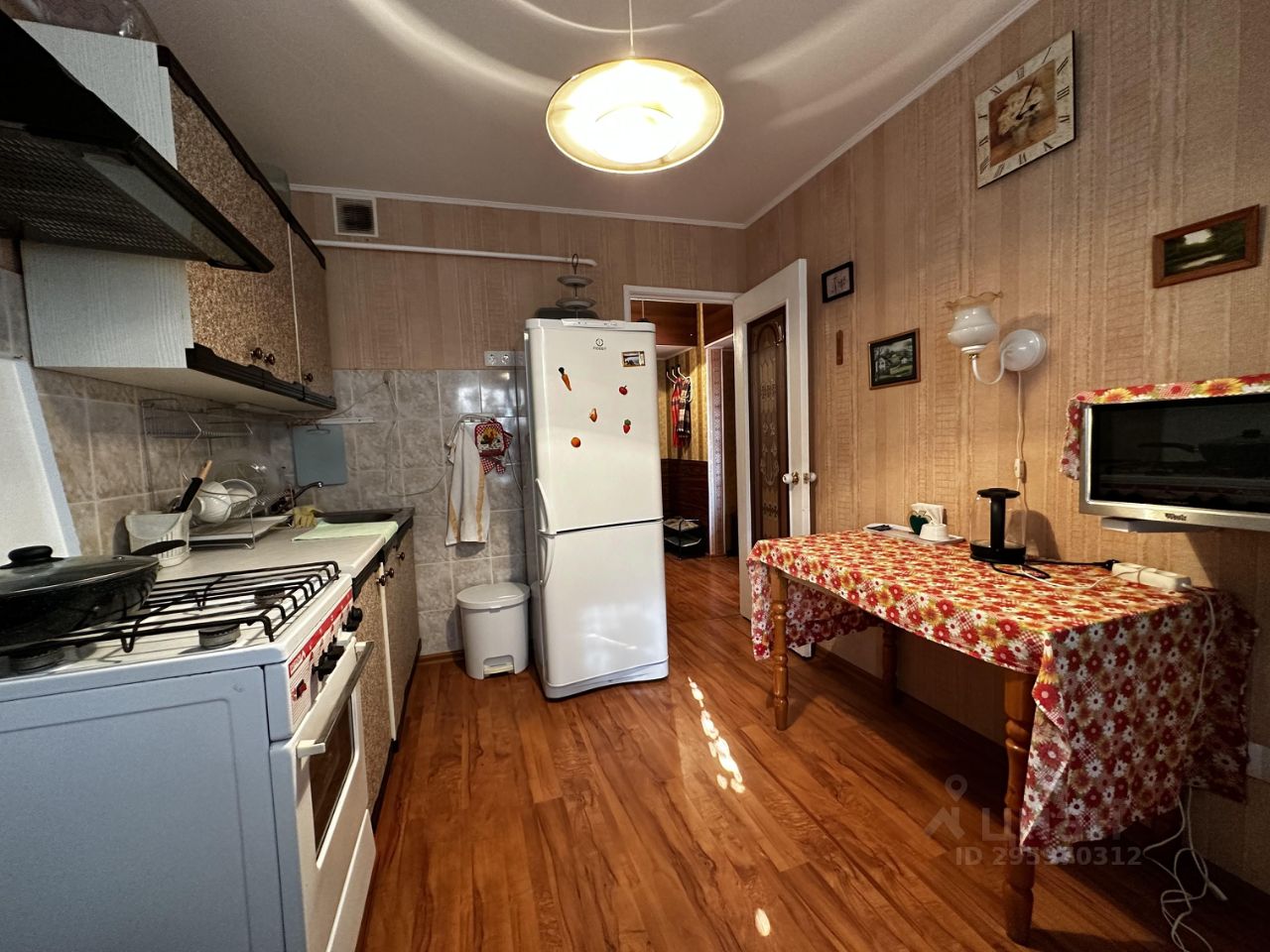 Аренда 1-комн квартиры на вторичном рынке пос. Лесные Поляны, 17