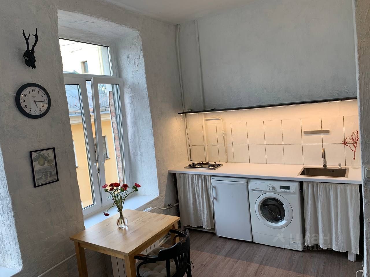 Аренда студии Манежный переулок, 1/4Б