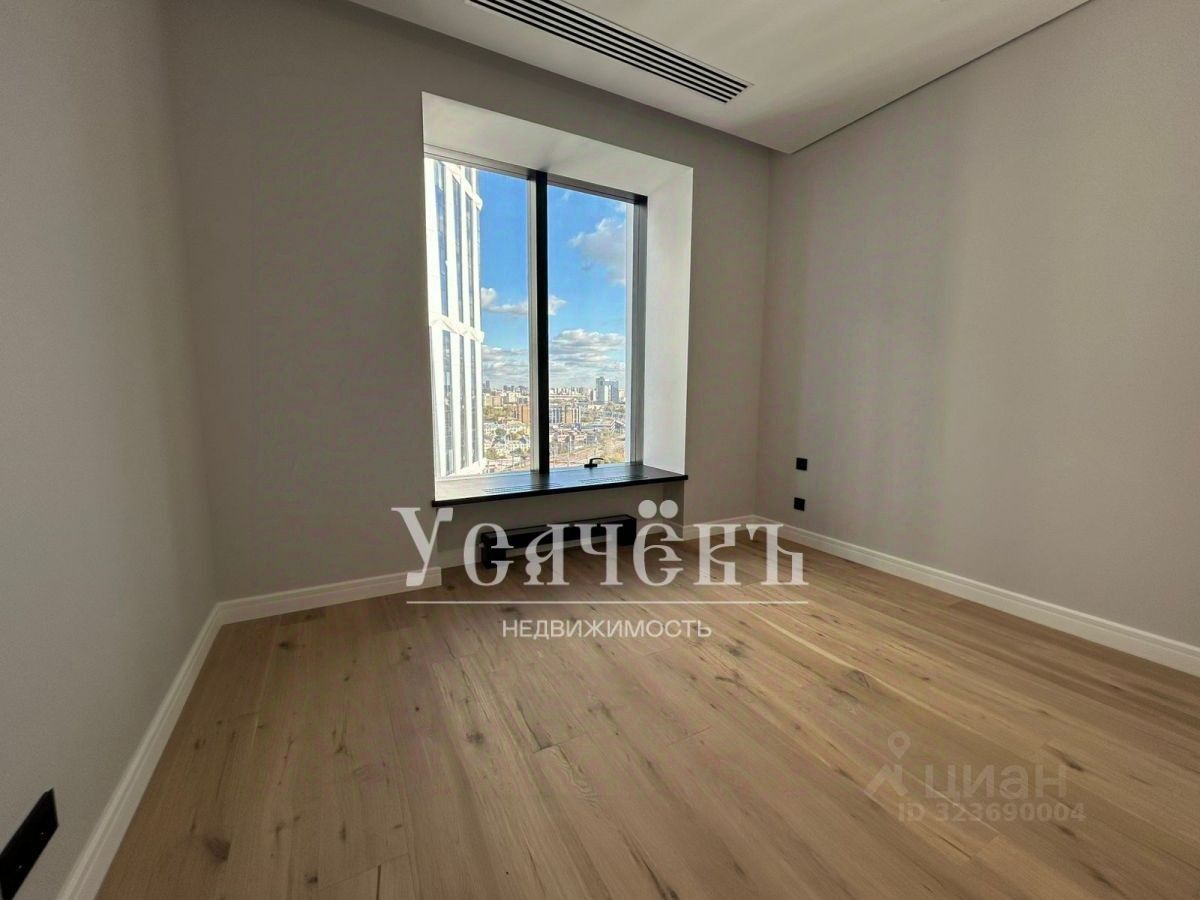 Продажа 2-комн квартиры на вторичном рынке площадь Курского Вокзала, 1