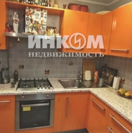 Продажа 3-комн квартиры на вторичном рынке Просторная улица,  д. 13