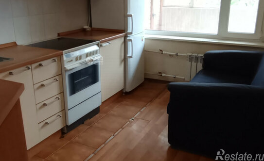 Продажа 1-комн квартиры на вторичном рынке б-р Матроса Железняка,  д. 3