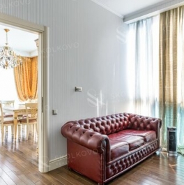 Продажа 6-комн квартиры на вторичном рынке улица Климашкина,  д. 17
