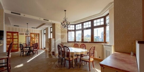 5-комн квартира Старомонетный переулок,  д. 18