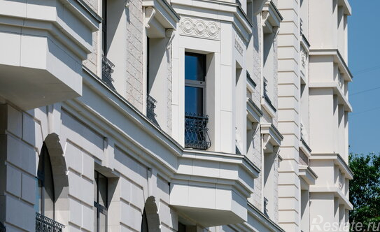 Продажа 4-комн квартиры на вторичном рынке Погодинская улица,  д. 2