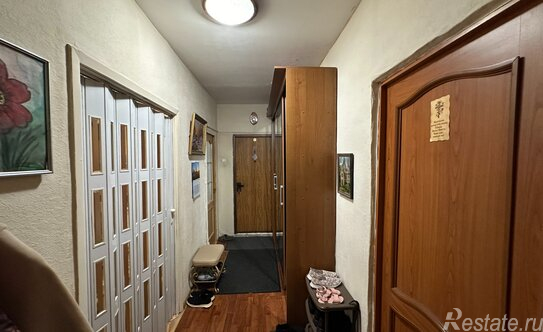 Продажа 4-комн квартиры на вторичном рынке Митинская ул,  д. 15