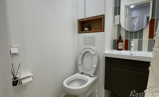 Продажа 1-комн квартиры на вторичном рынке Флотская улица,  д. 29 к3