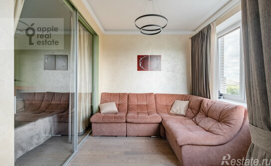 Аренда 4-комн квартиры на вторичном рынке Веерная улица,  д. 6