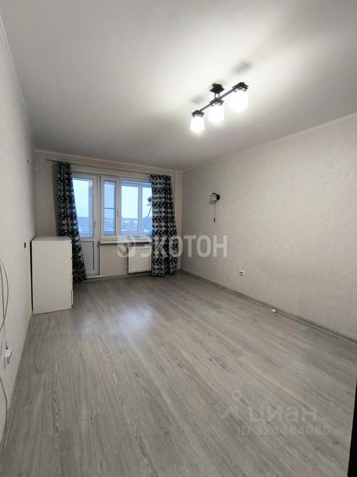 Продажа 1-комн квартиры на вторичном рынке пос. Шушары, Ленсоветовский тер., 25